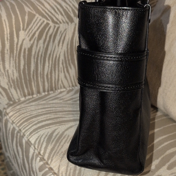 Kate Spade Black Leather Satchel with Bow Detail - Picture 15 of 16